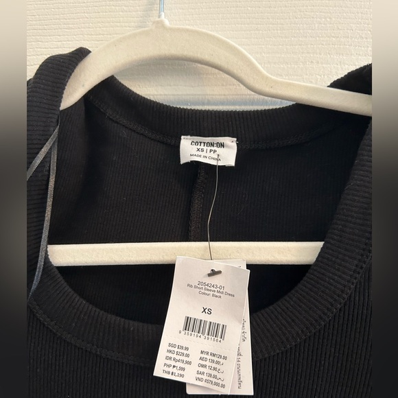 Cotton On black midi dress - Picture 3 of 4